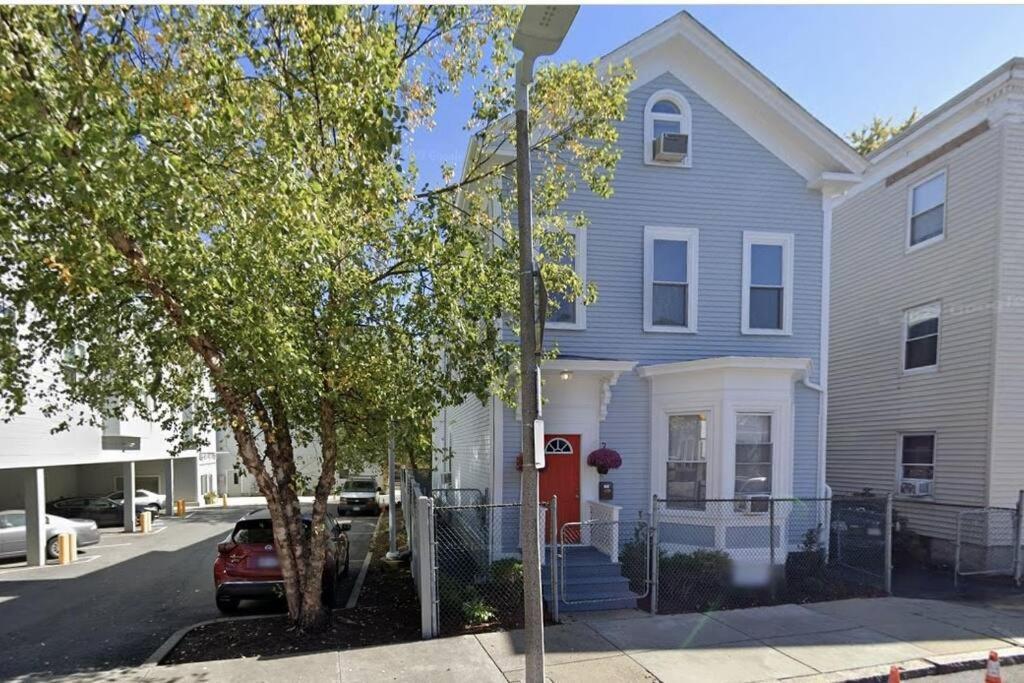 Your Home Away From Home - Jamaica Plain, بوسطن المظهر الخارجي الصورة